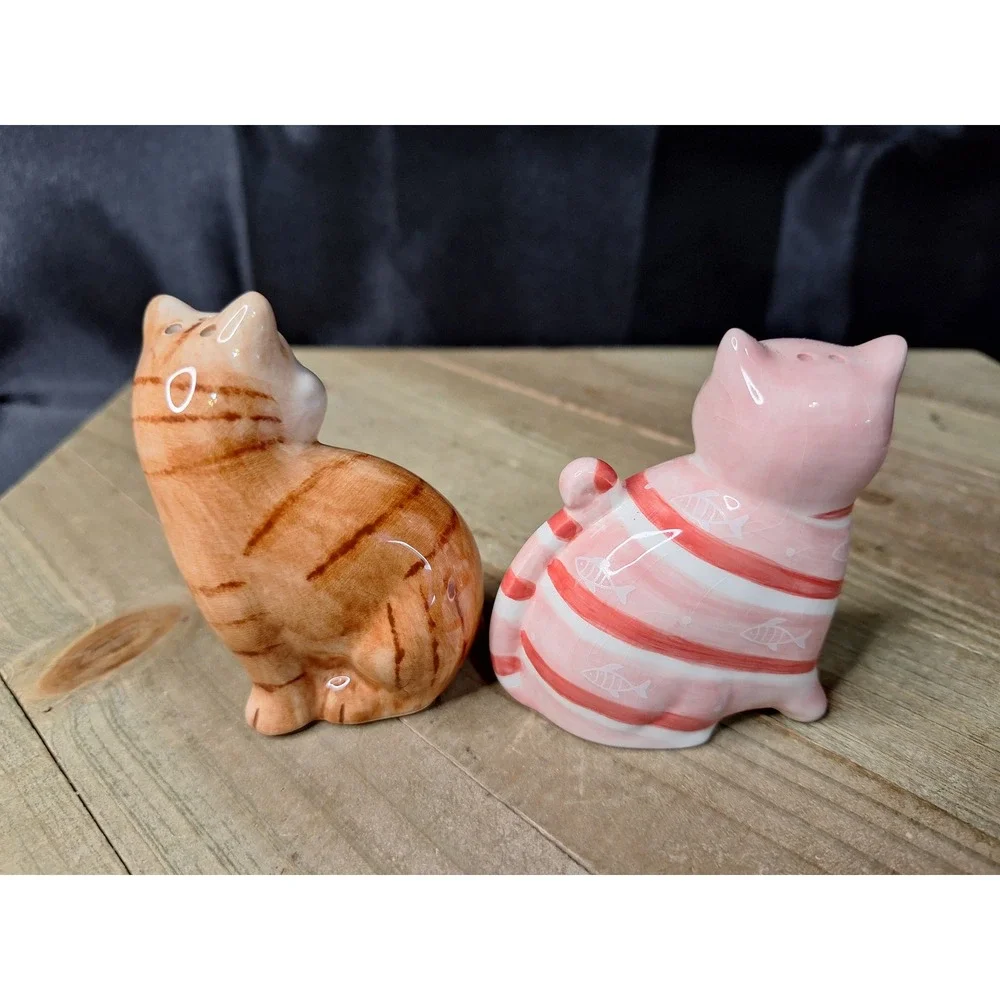 Orange Tabby and Pink Striped Fish Ceramic Cat Salt and Pepper Shaker Set